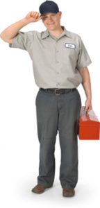 tecnico che lavora con attrezzi